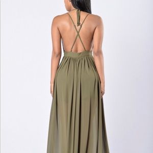 Maxi olive split dress